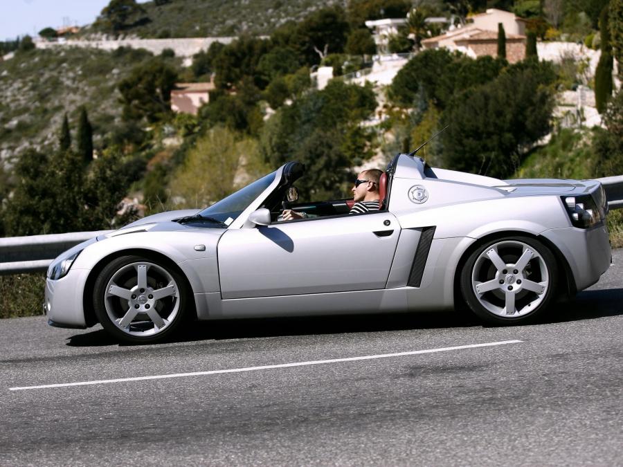  Opel Speedster Turbo 2003 года  (фото 6 из 15)